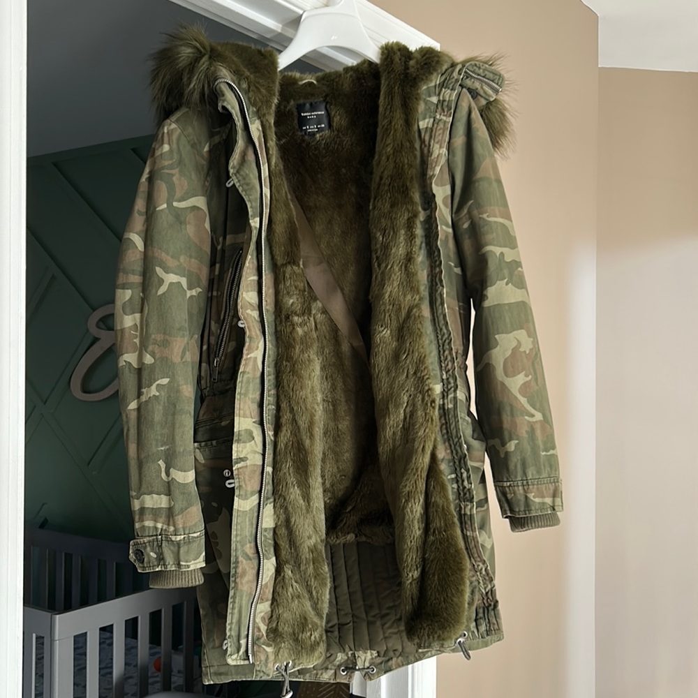 Zara Women’s Camouflage Parka